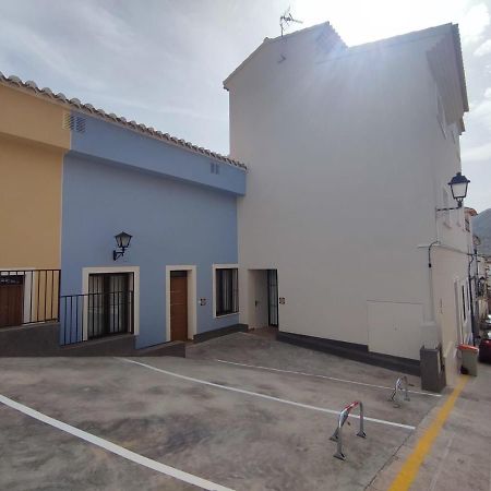 Parador 10 Apartamentos Cehegín المظهر الخارجي الصورة
